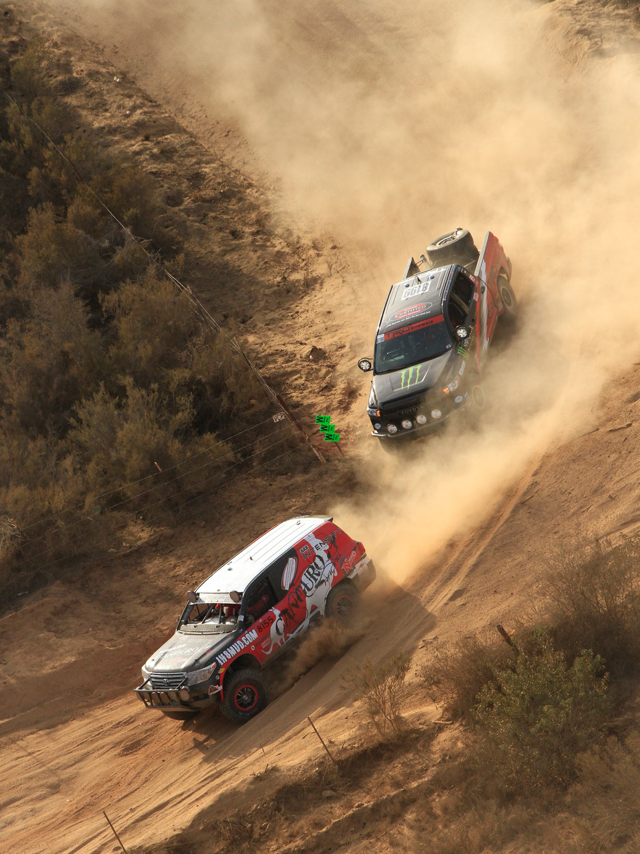 Baja_race_vertical